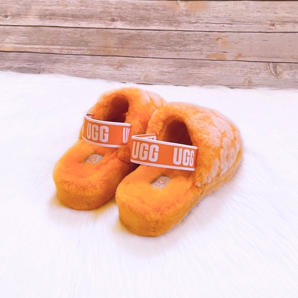 UGG Fluff Yeah Slide Poppy In California Poppy - Picture 2 of 8